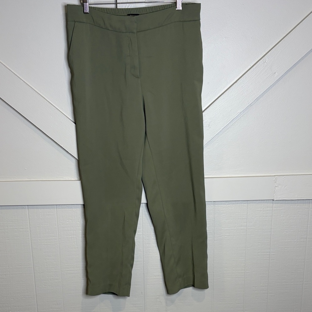 Quince Olive Green Stretch Crepe Pleated Ankle Pants Size 14 Career Minimalist